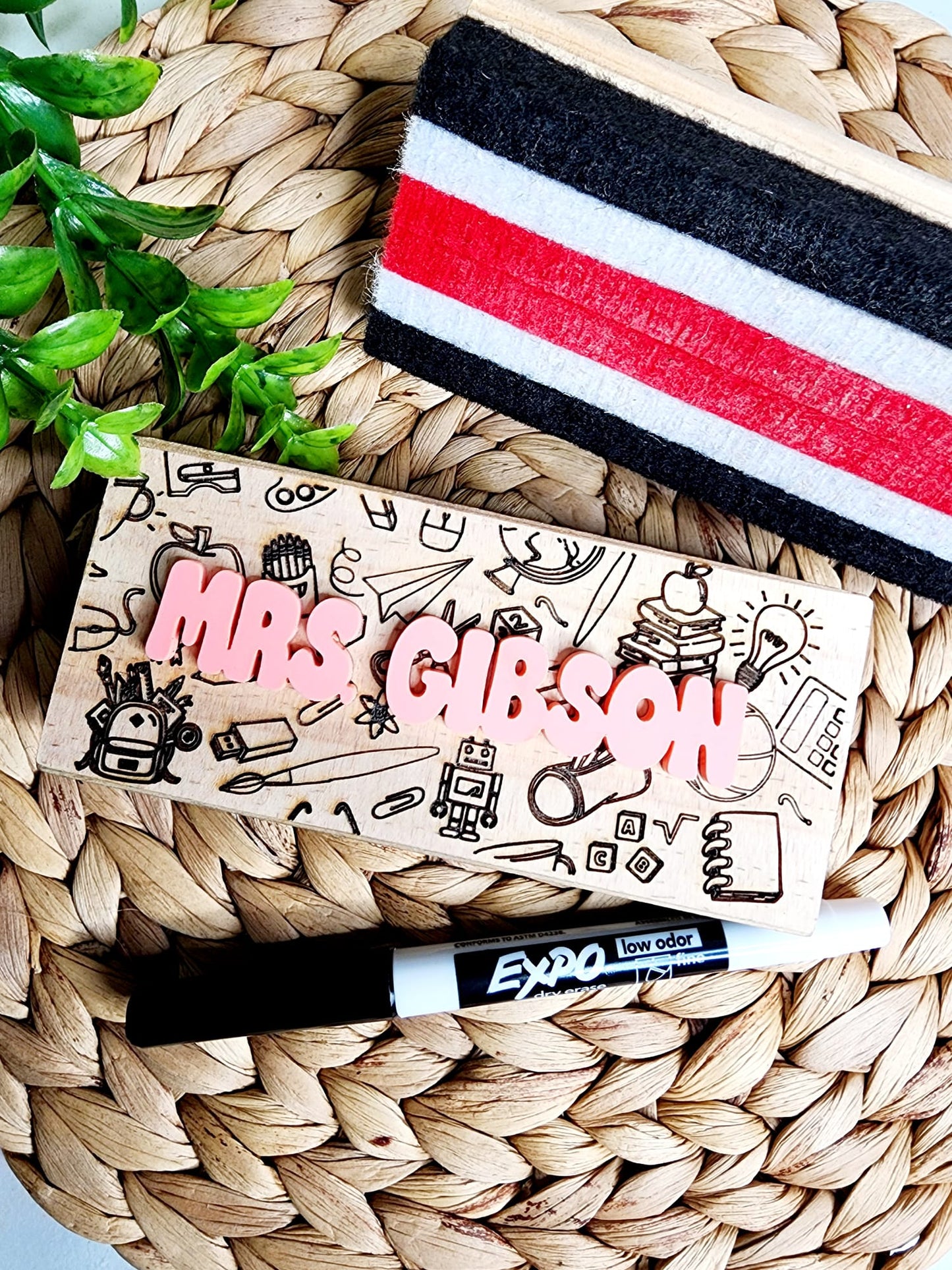 school shapes 3D dry eraser